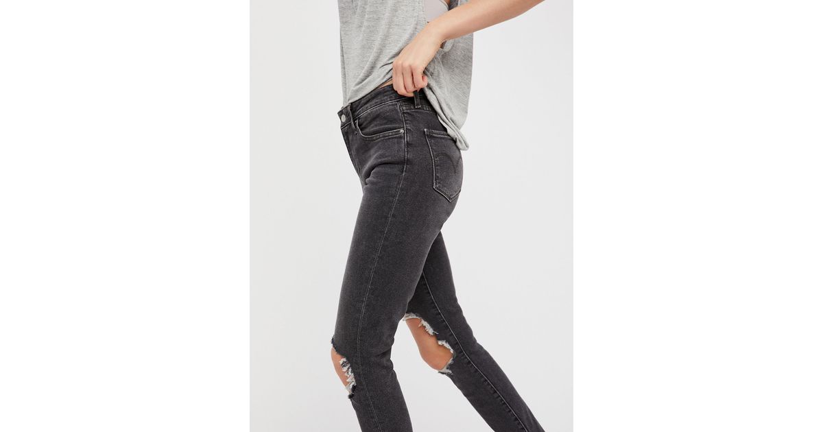 Free People Levi's 721 High Rise Skinny Jeans in Black | Lyst Canada