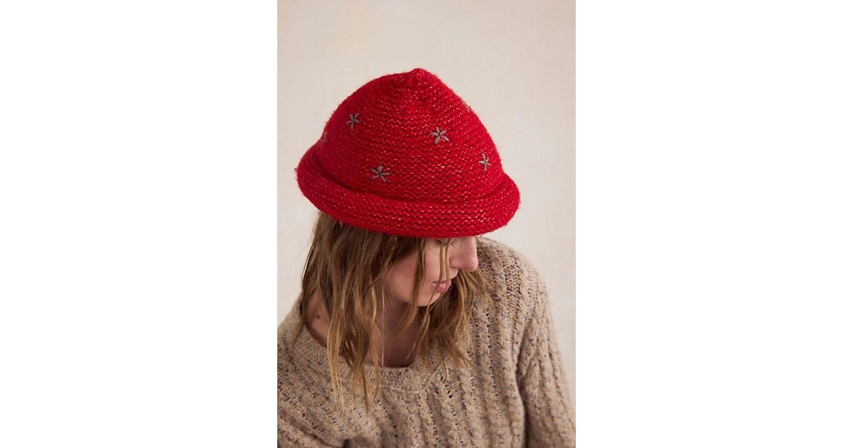Free People Daisy Knitted Bucket Hat in Red | Lyst