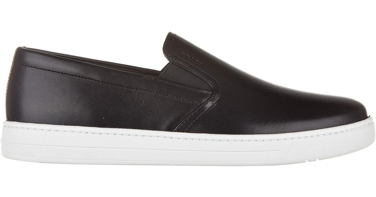 Prada Leather Slip On Sneakers Vitello Plume in Nero (Black) for Men - Lyst