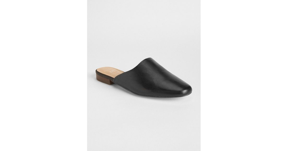 gap flat mules
