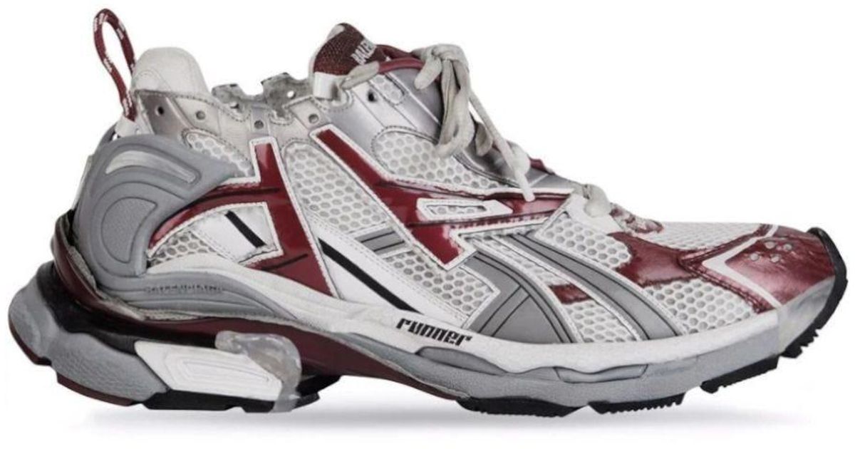 balenciaga runner red