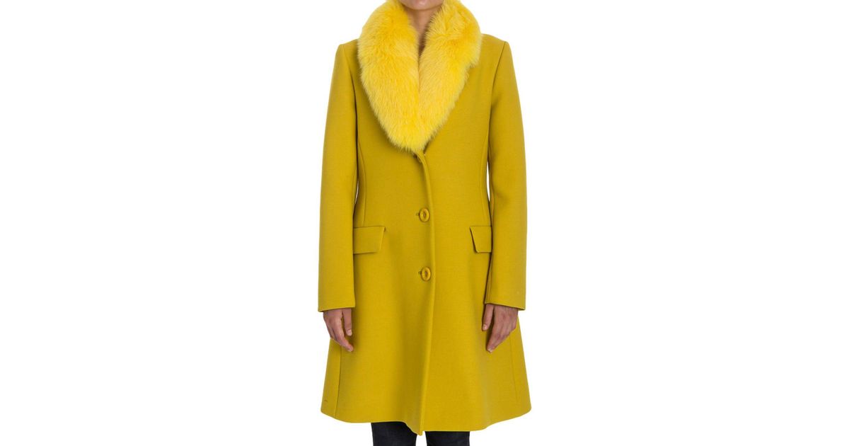 boutique moschino coat