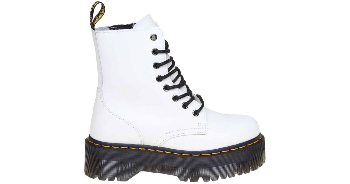 dr martens women's heeled boots