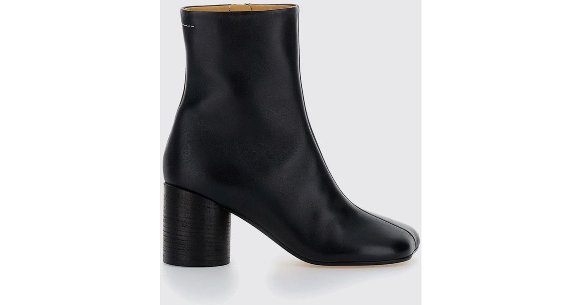 MM6 by Maison Margiela Flat Ankle Boot in Black | Lyst UK