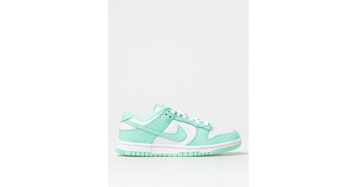 mens nike sneakers green