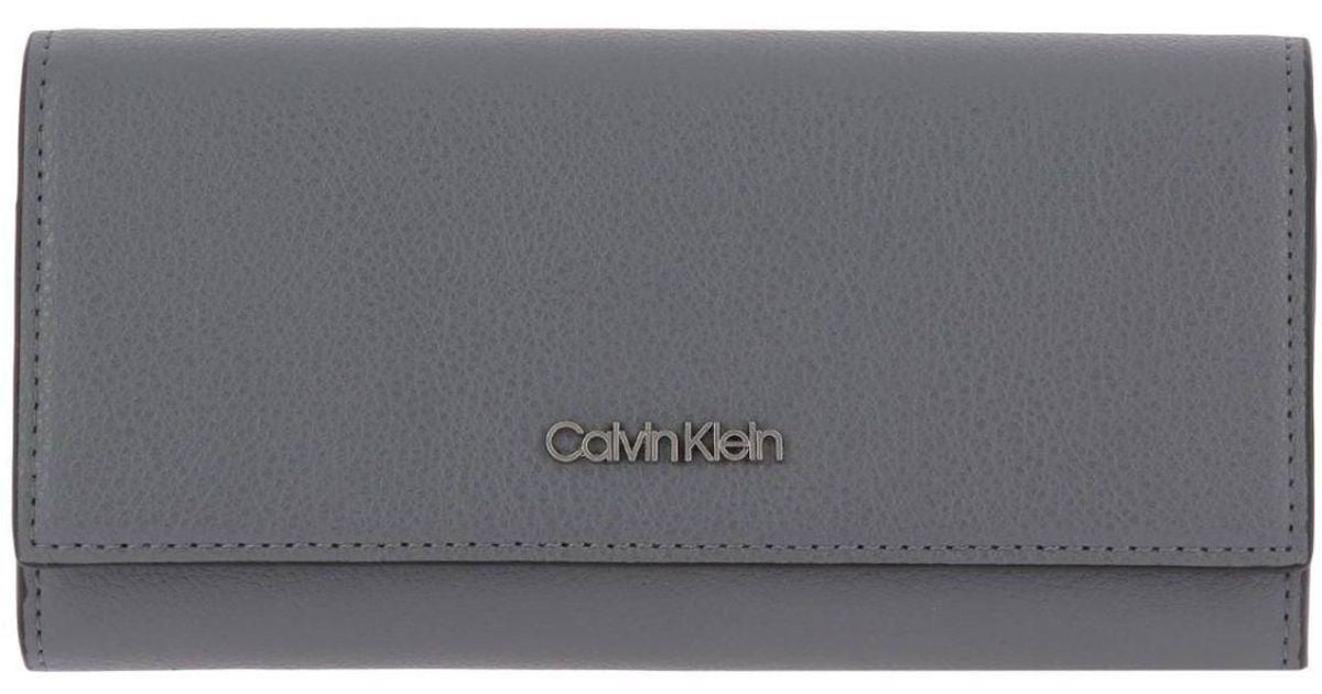 Calvin Klein Wallet Women in Grey (Gray) Lyst