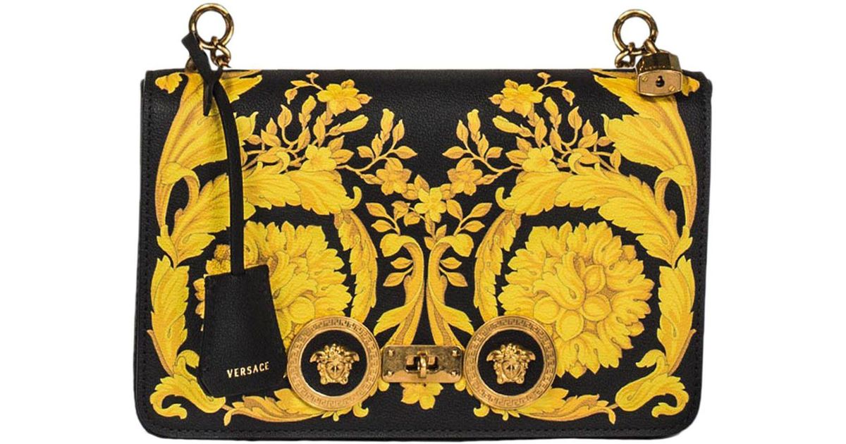fendi monogram tote