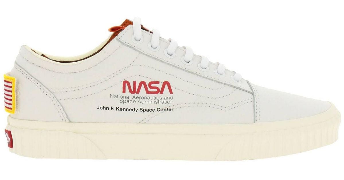 white vans space voyager