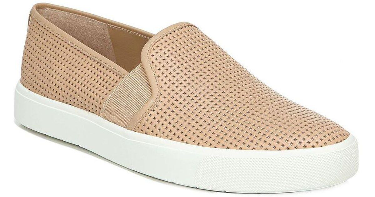 Vince Blair 5 Leather Slip-on in White | Lyst