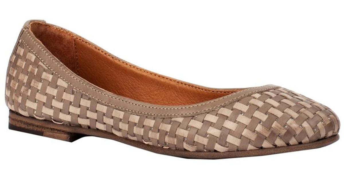 frye carson woven ballet