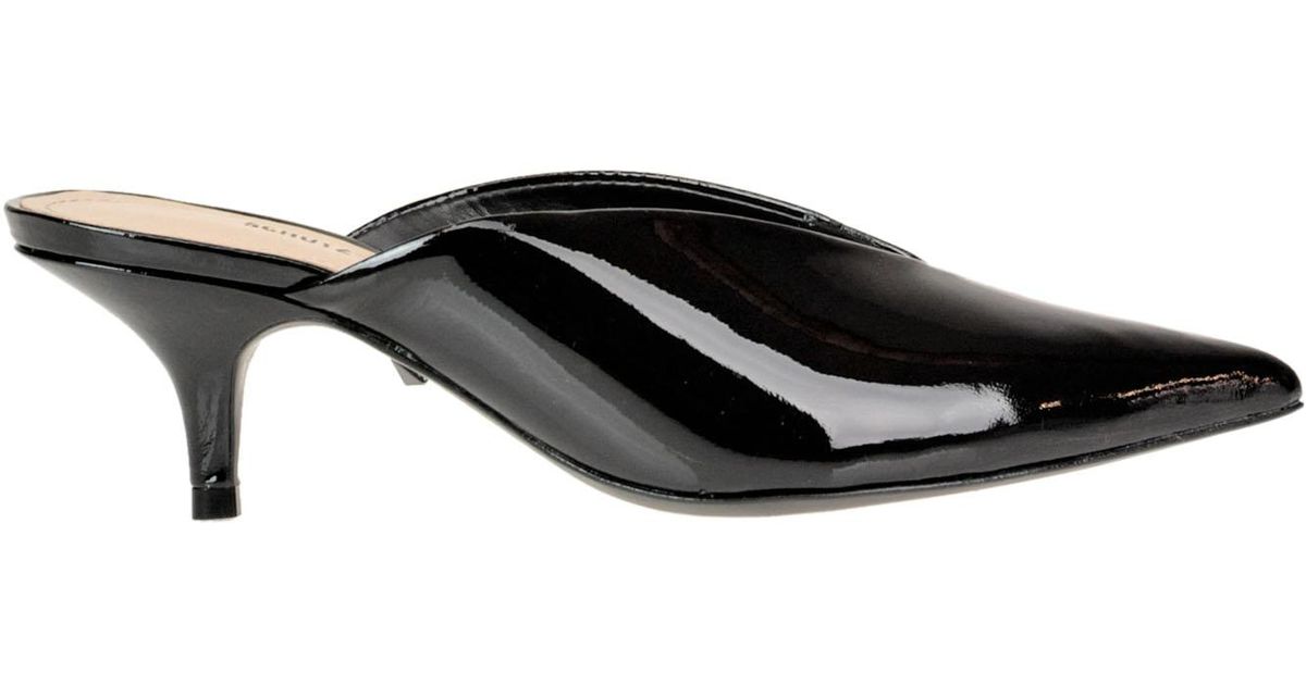 schutz mules