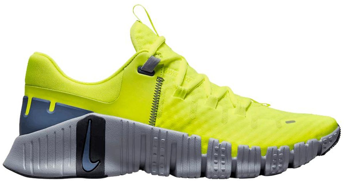 Nike Free Metcon 5 'volt Wolf Grey' in Yellow for Men | Lyst