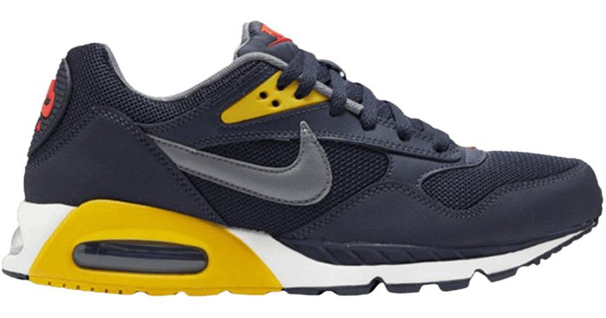 maize blue nike