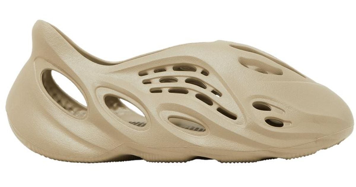 adidas Yeezy Foam Runner 'stone Salt' in Natural for Men | Lyst