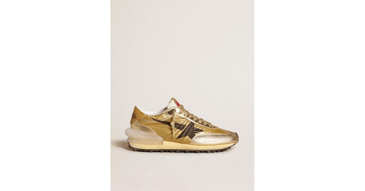 【関税&送料込】Golden  Sneaker Marathon In Nylon Ripst Women's Marathon with silver ripstop nylon upper and gold star