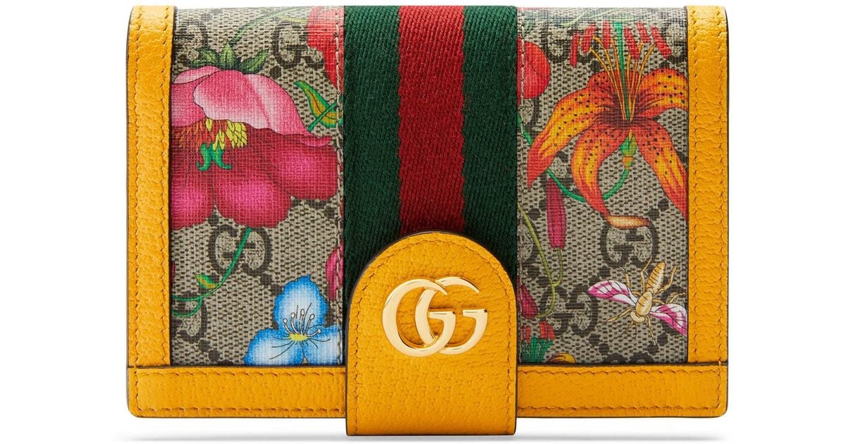 Gucci Ophidia GG Flora Passport Case in Natural