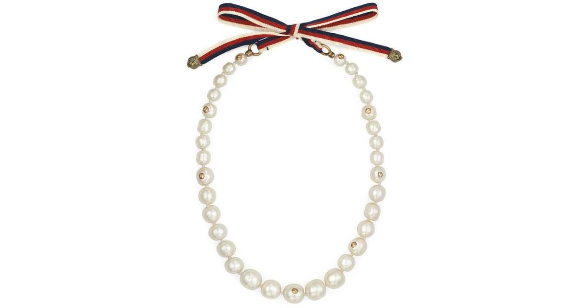 Gucci Pearl Necklace With Sylvie Web in 