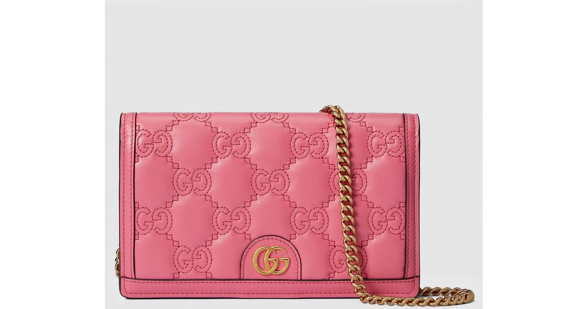 Gucci GG Matelassé Chain Wallet in Pink | Lyst