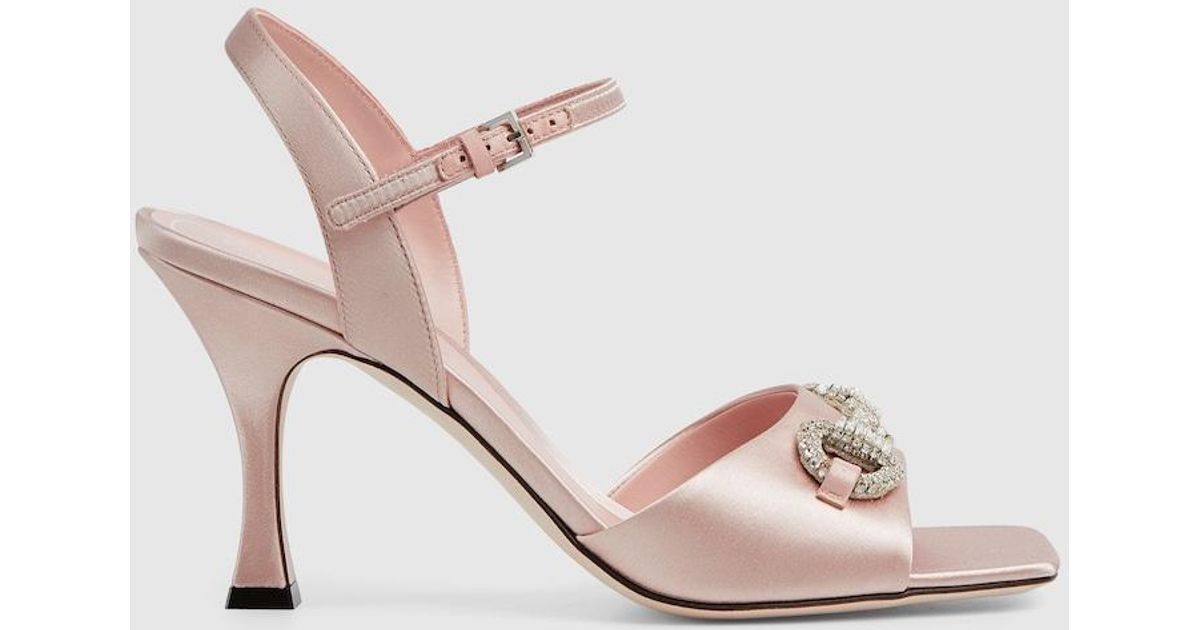 gucci-Pink-Sandal-With-Crystal