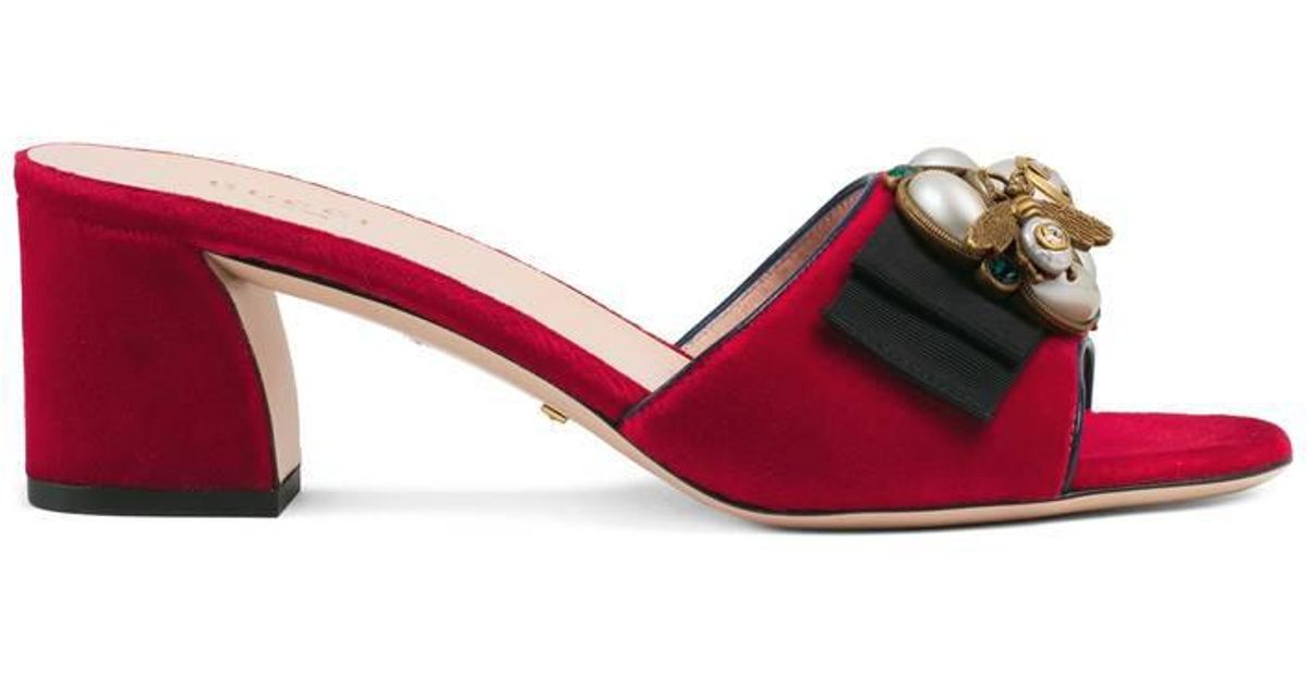 gucci velvet sandal with bee