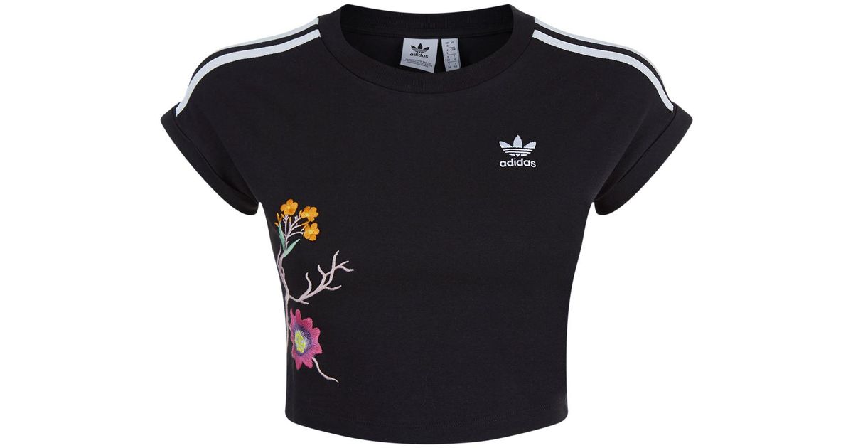 adidas Originals Graphic Cropped T-shirt in Black - Lyst