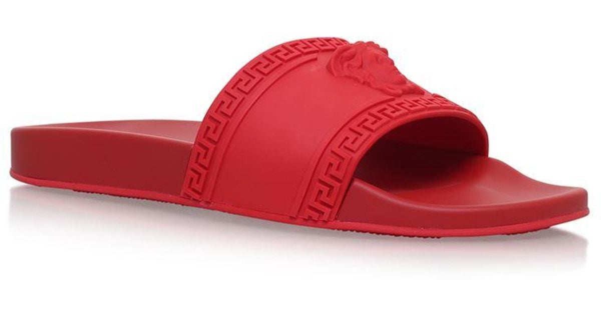 nike sandals closed toe