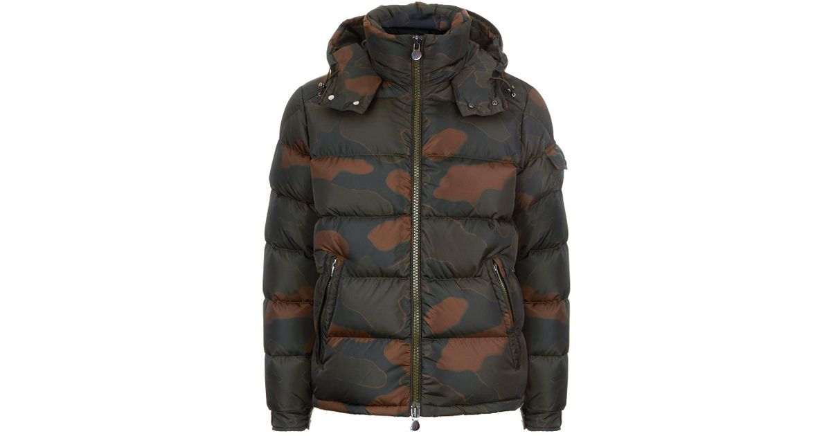 Moncler Goose Maya Camouflage Print Puffer Jacket in Green for Men - Lyst