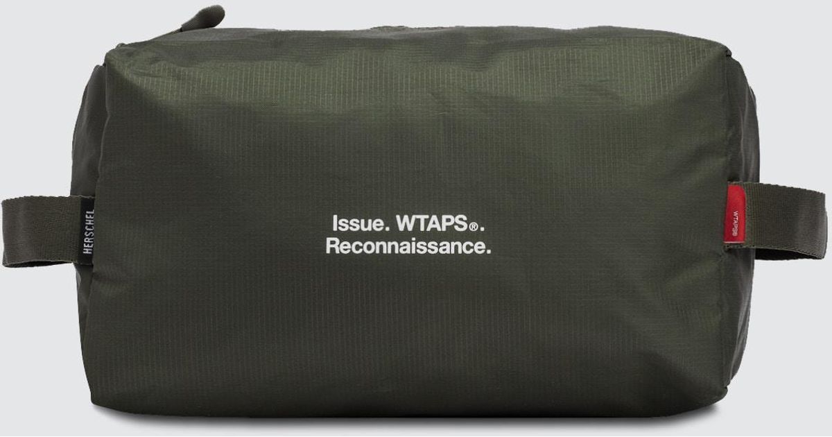 herschel toiletry bag canada