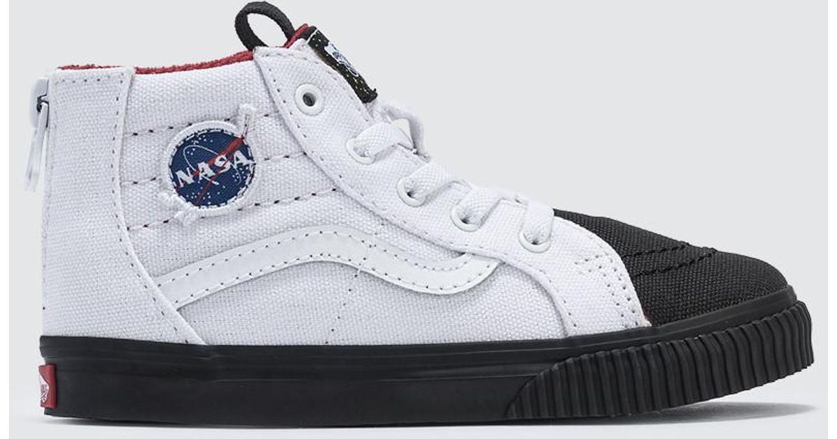 white vans with zipper