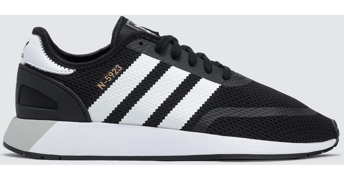 adidas originals iniki runner cls