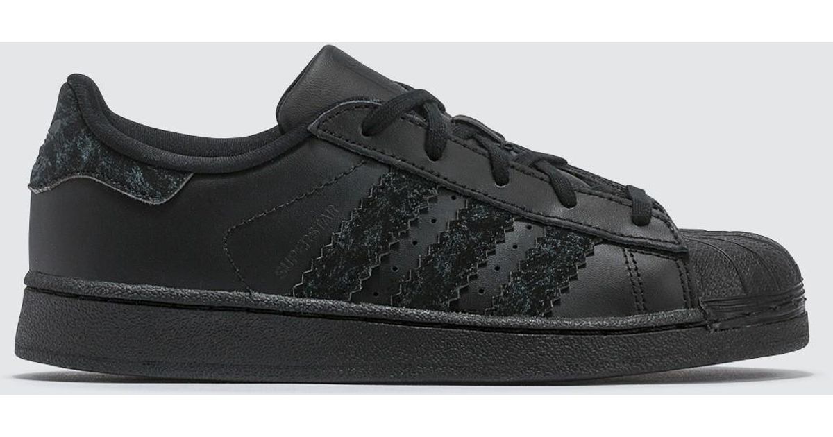 adidas originals superstar black