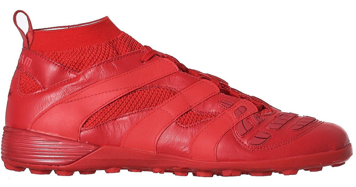 predator accelerator turf