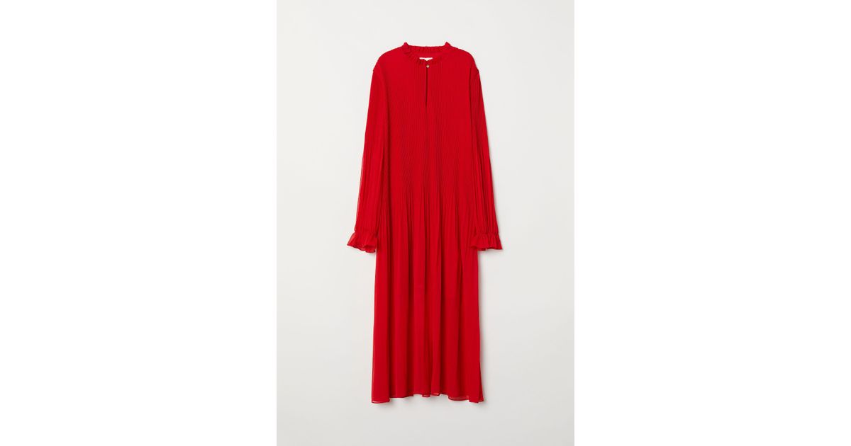 H&M Pleated Chiffon Dress in Red | Lyst Canada