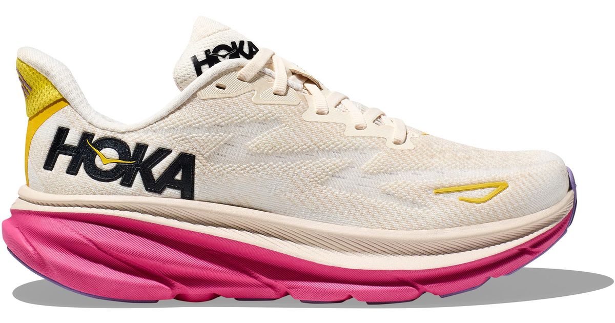 Hoka One One Clifton 9 Schuhe für Damen in Eggnog/Blanc De Blanc Größe