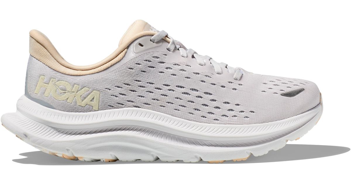 hoka one one nimbus cloud