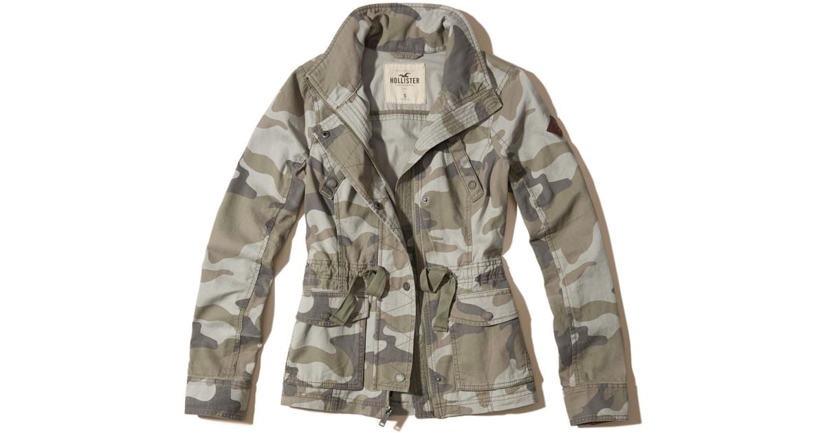 hollister camo windbreaker