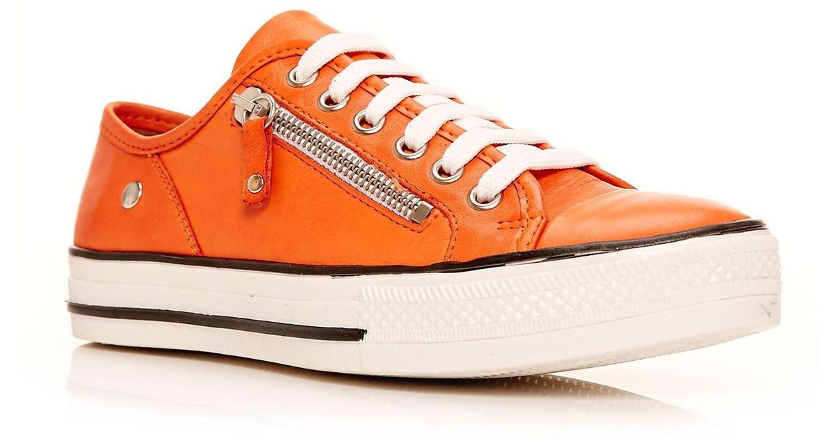 moda in pelle fianntas lace up trainers