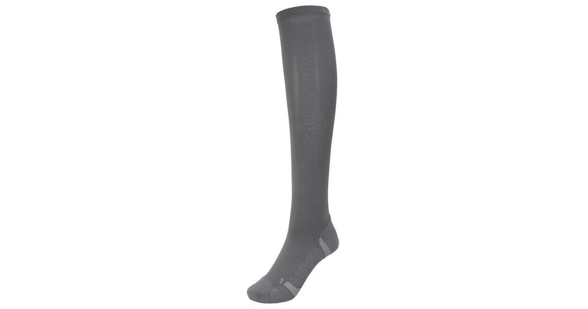 Ladies compression deals running socks