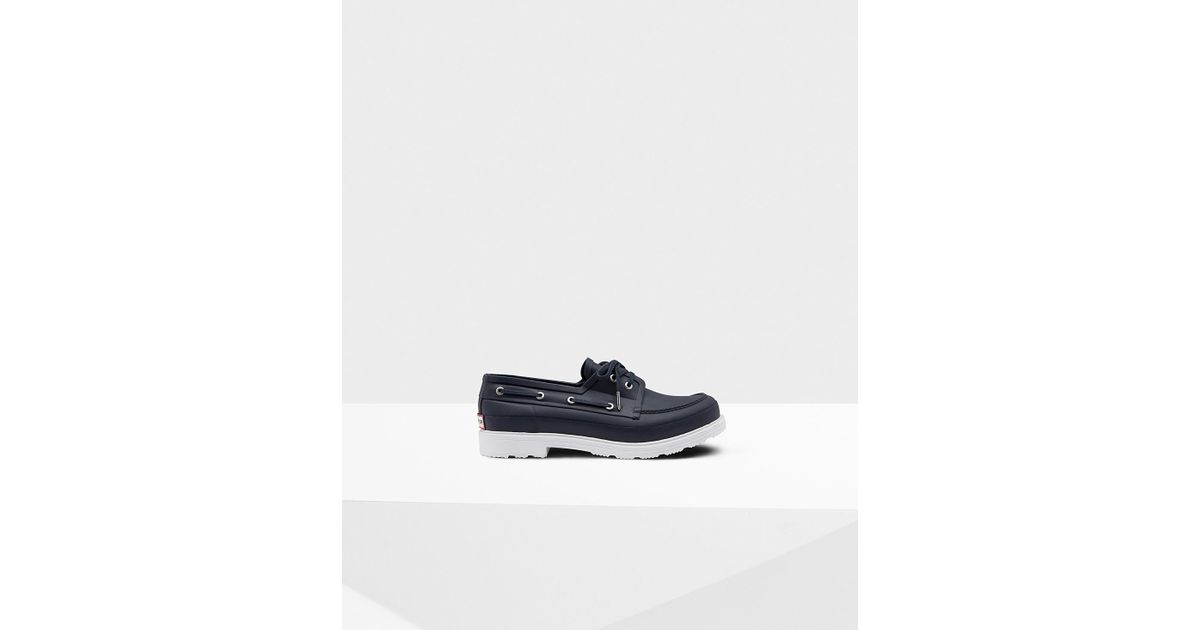 white deck shoes