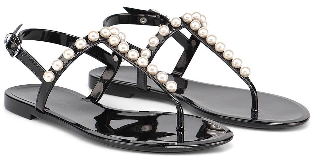 stuart weitzman goldie jelly