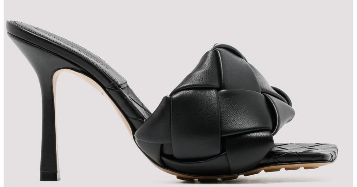 bottega veneta bv lido leather sandals