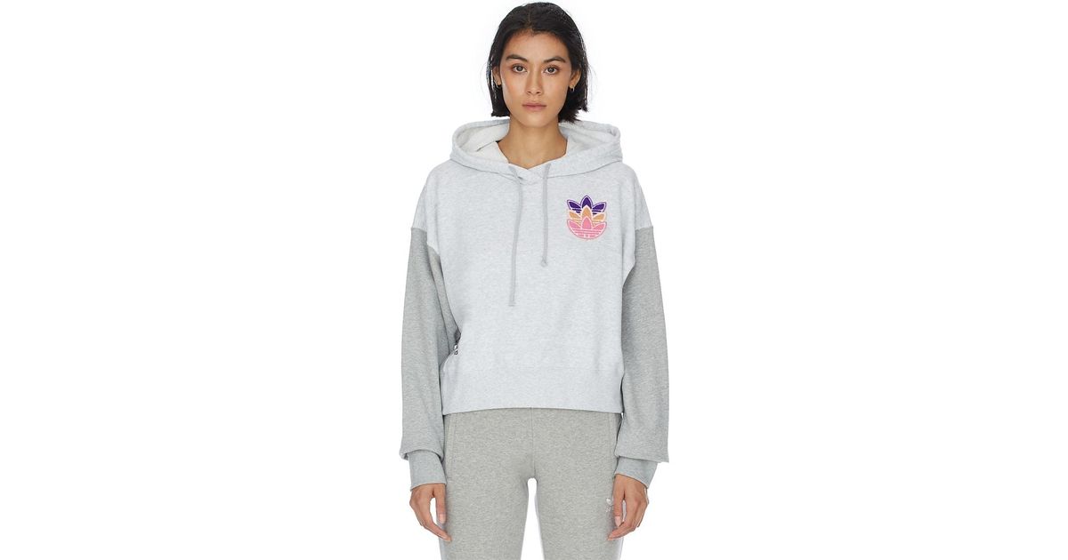 adidas Originals Logo Play Cropped Hoodie in Gray | Lyst