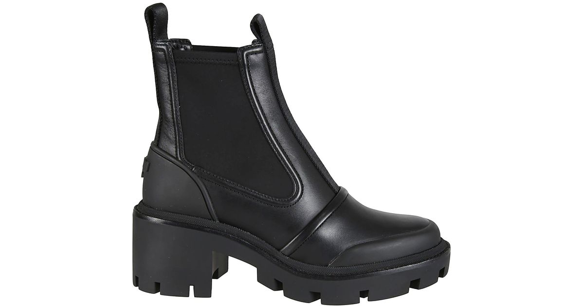 Tory Burch Chelsea Lug Ankle Boots in Black - Lyst