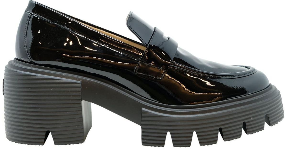 Stuart Weitzman Patent Leather Soho Loafer in Black | Lyst