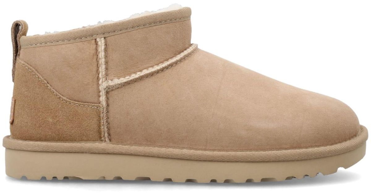 UGG Australia Boots Beige in Natural | Lyst