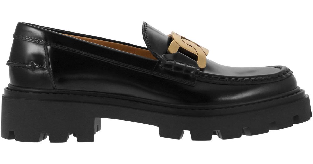 Tod's Moccasin With Chain in Black | Lyst