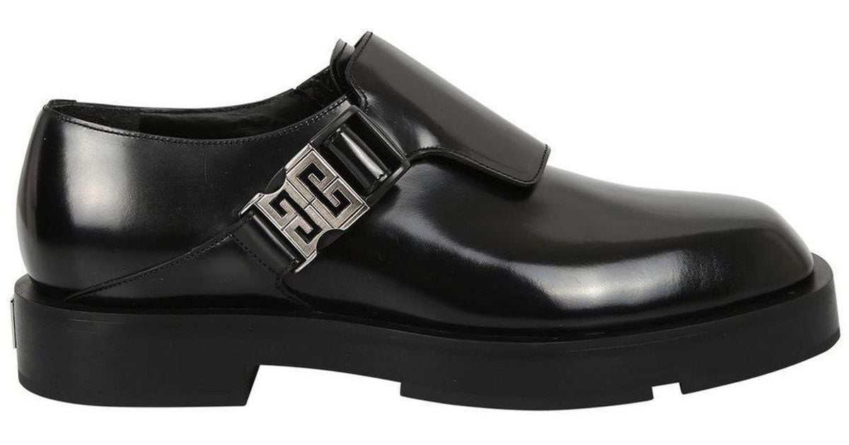 Givenchy Logo Plaque Squared Derby Shoes in Black for Men | Lyst