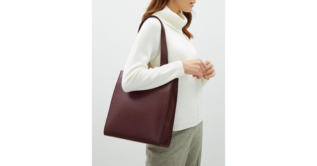 jaeger shoulder bag