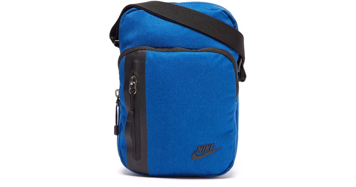 nike small pouch bag