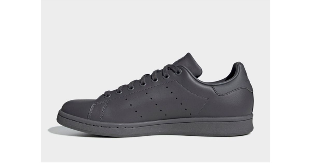 stan smith grey five